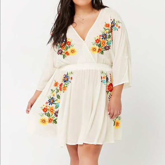 Forever 21 Dresses & Skirts - Forever 21 Plus size (3X) white floral dress